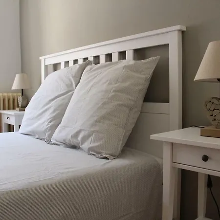 La Folie Des Remparts *