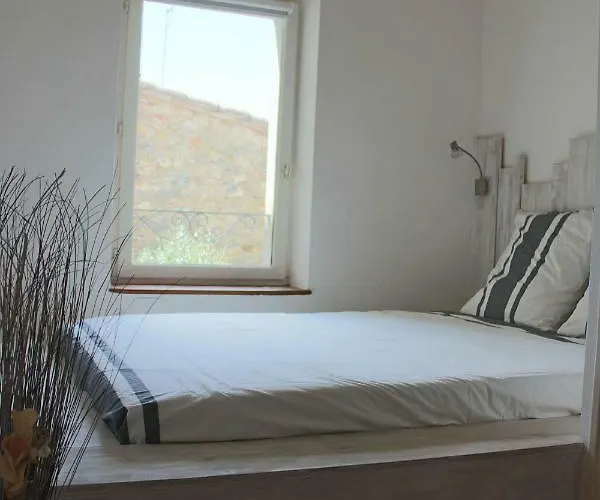 Сasa de vacaciones La Folie Des Remparts